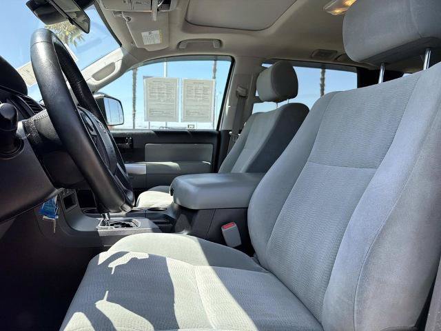 Used 2019 Toyota Sequoia SR5 AWD/4WD image 22