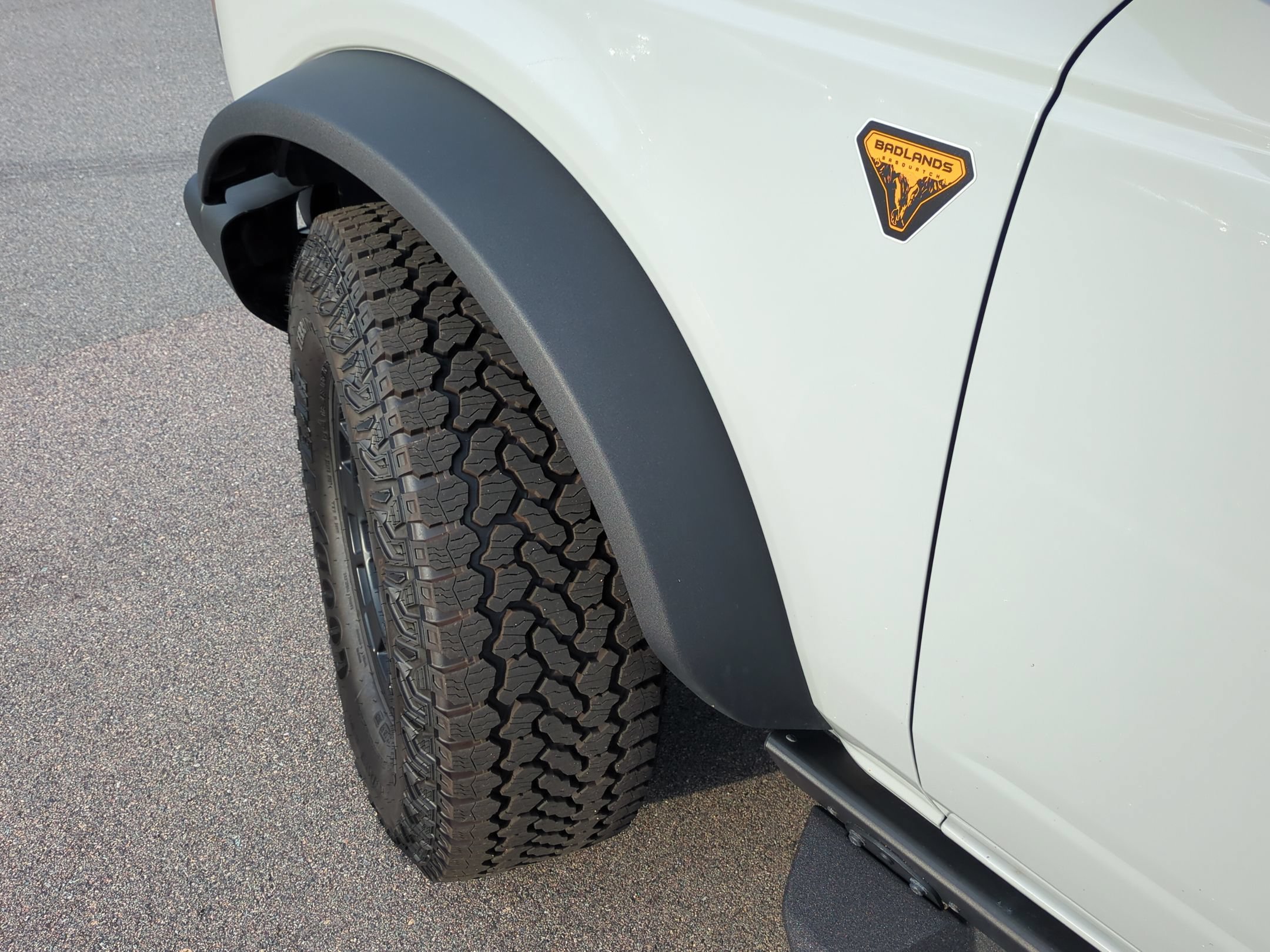 Certified 2026 Ford Bronco Badlands w/ Sasquatch Package AWD/4WD image 12