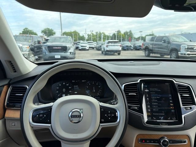 Used 2022 Volvo XC90 T6 Momentum AWD/4WD image 42