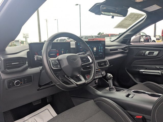 Certified 2024 Ford Mustang Coupe RWD image 15