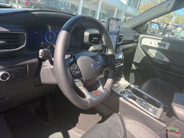 Certified 2023 Ford Explorer ST w/ Equipment Group 401A image 9