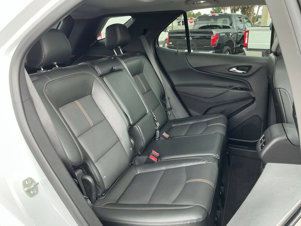 Used 2024 Chevrolet Equinox Premier FWD image 18