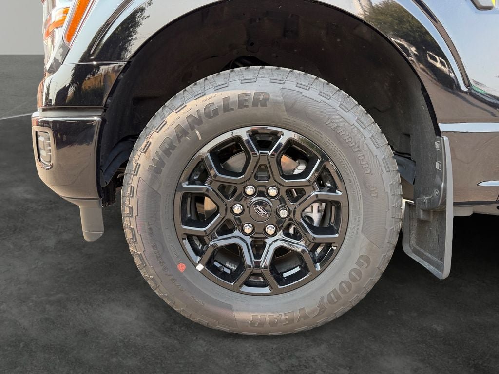 Certified 2025 Ford F150 STX AWD/4WD image 4