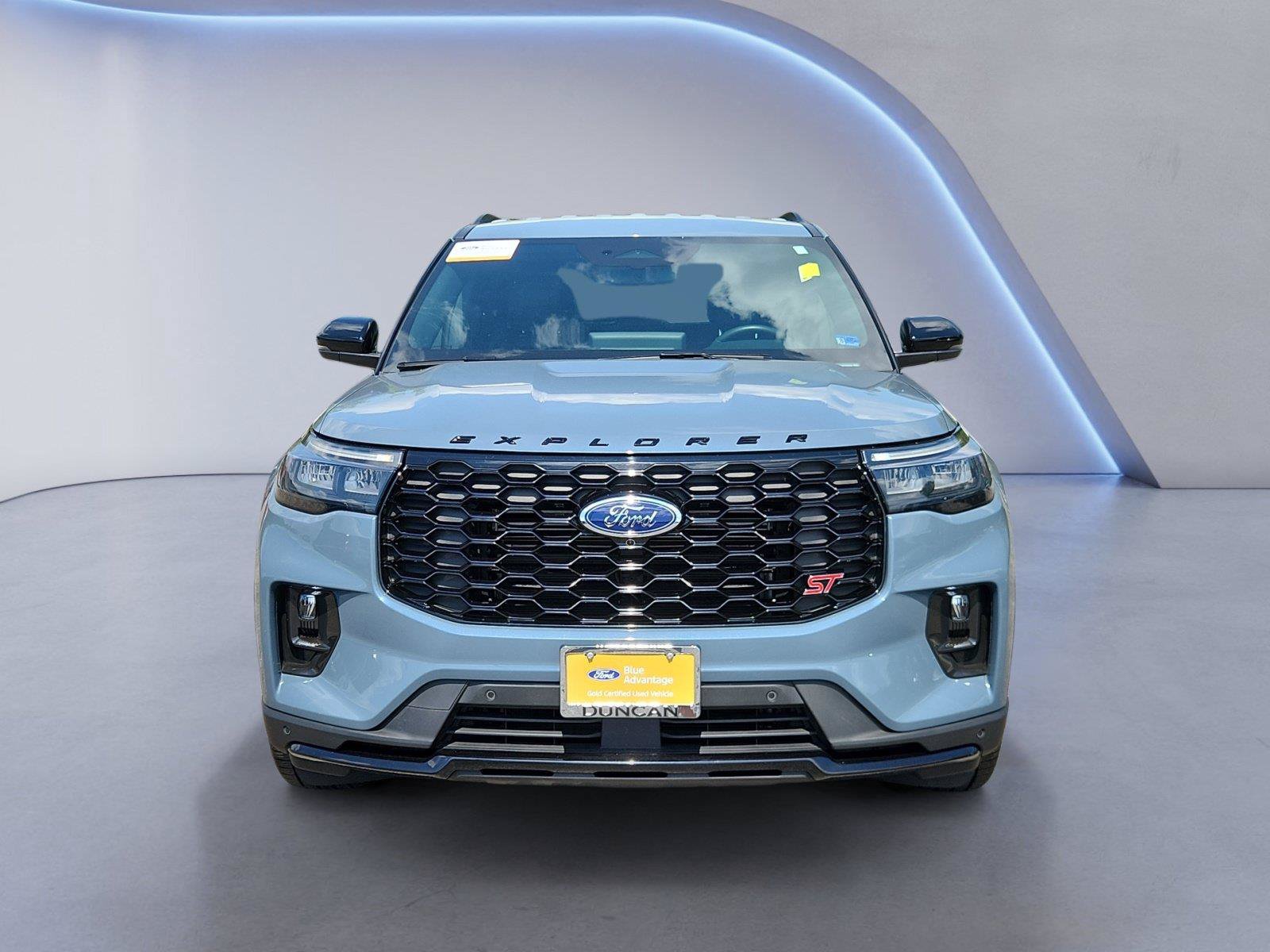 Certified 2025 Ford Explorer ST AWD/4WD image 8