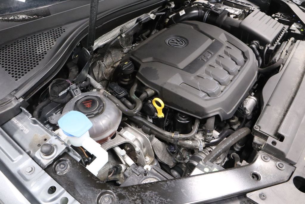 Used 2024 Volkswagen Tiguan SE image 15