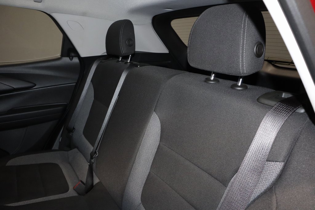 Used 2025 Chevrolet TrailBlazer LT w/ Driver Confidence Package image 22