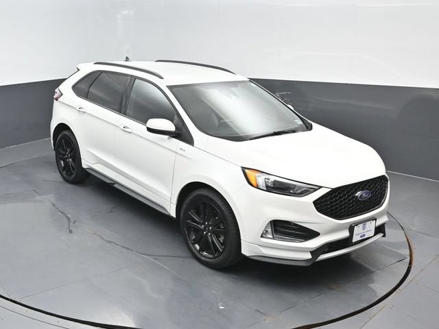 Certified 2024 Ford Edge ST-Line AWD/4WD image 17