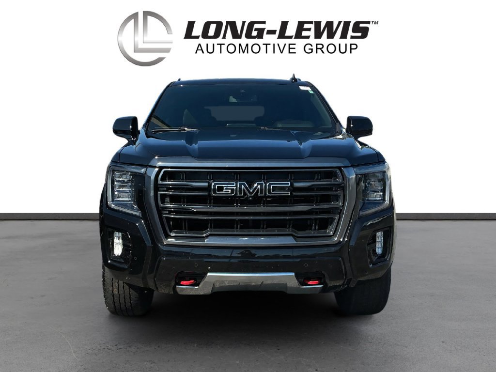 Used 2024 GMC Yukon AT4 w/ Technology Package AWD/4WD image 11