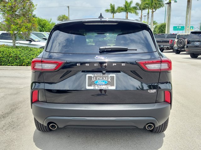 Certified 2026 Ford Escape ST-Line FWD image 6