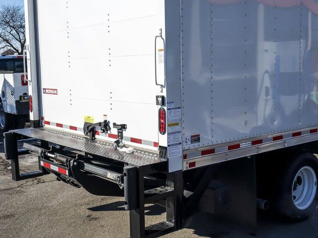 Certified 2024 Ford E-350 and Econoline 350 Super Duty w/ Driver's Safety Package RWD image 9