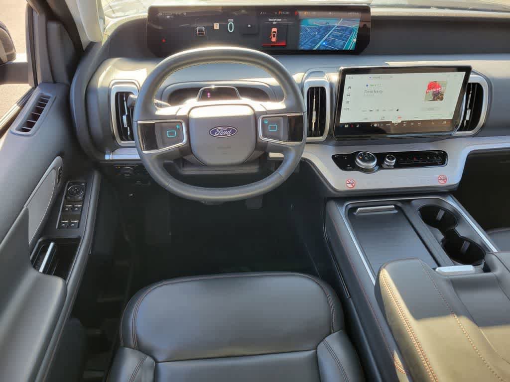 Certified 2025 Ford Expedition Max Active AWD/4WD image 15