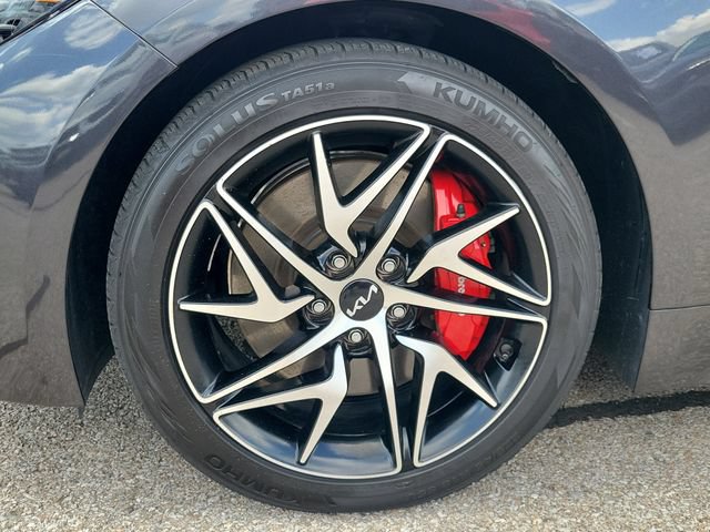 Used 2023 Kia Stinger GT-Line w/ Sun & Sound Package AWD/4WD image 9