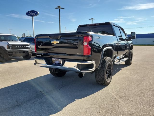 Used 2024 Chevrolet Silverado 2500 LTZ w/ LTZ Premium Package AWD/4WD image 6