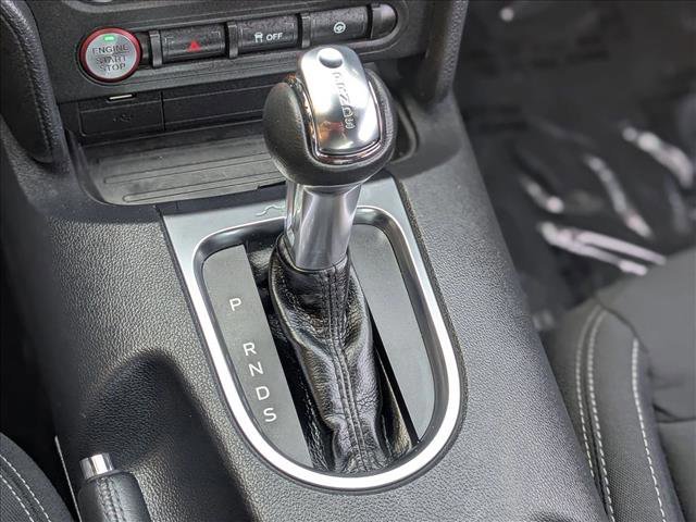 Certified 2022 Ford Mustang Coupe RWD image 12