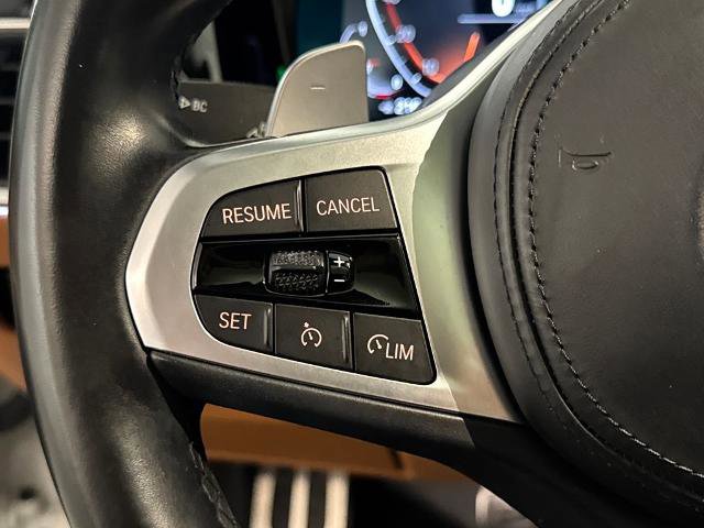 Used 2021 BMW 330i Sedan w/ M Sport Package image 21