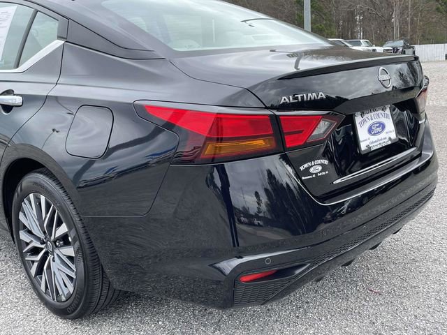 Used 2025 Nissan Altima 2.5 SV image 4