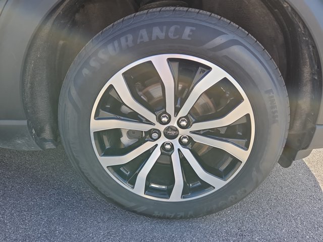 Certified 2023 Ford Explorer ST-Line w/ Class IV Trailer Tow Package AWD/4WD image 8