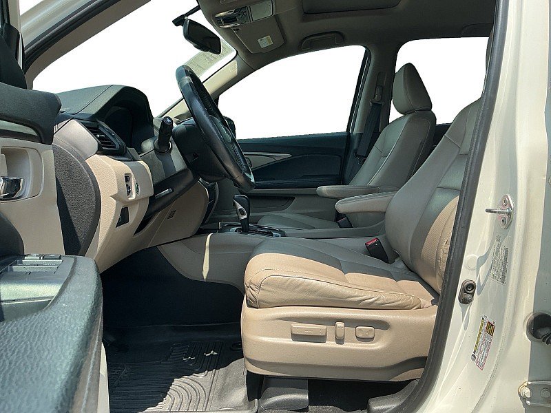 Used 2019 Honda Ridgeline RTL-T image 10