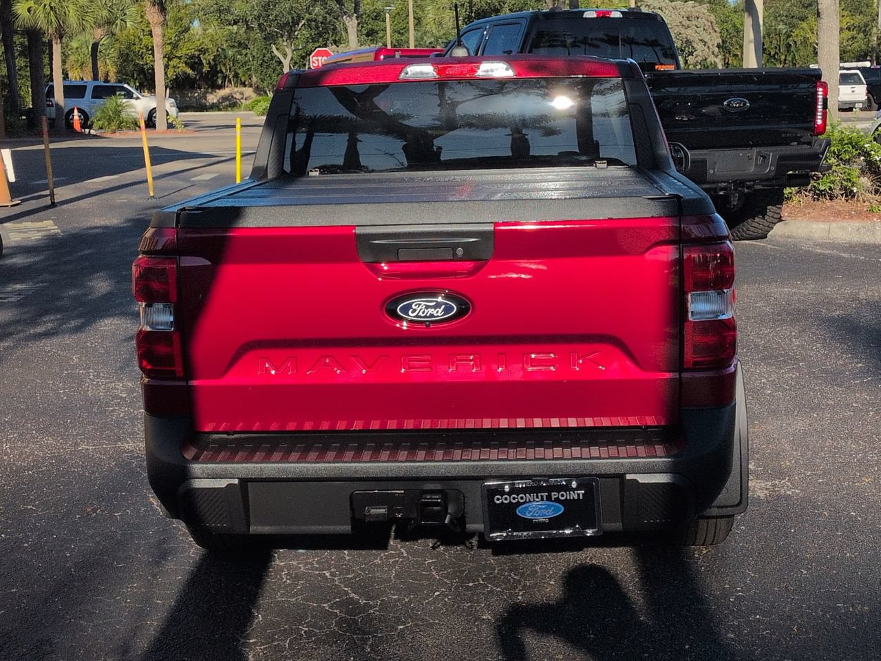 Certified 2025 Ford Maverick XLT w/ XLT Luxury Package FWD image 5