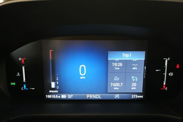 Certified 2025 Ford Escape ST-Line AWD/4WD image 13