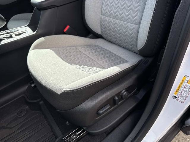 Used 2023 Chevrolet Equinox LS w/ LS Convenience Package FWD image 16