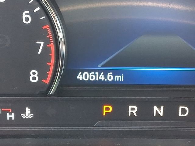 Certified 2022 Ford Explorer XLT w/ Equipment Group 202A image 18