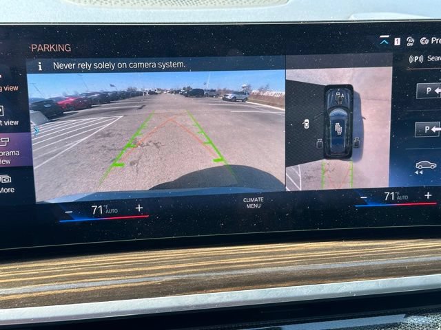 Used 2023 BMW X7 xDrive40i w/ Premium Package AWD/4WD image 27