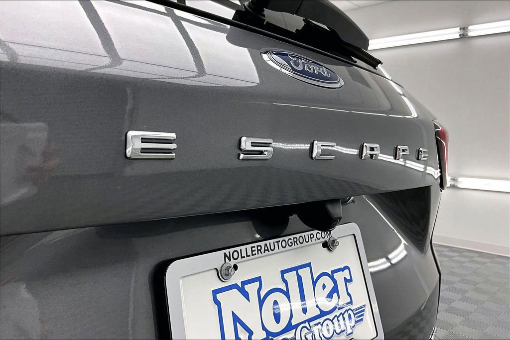 Certified 2023 Ford Escape ST-Line w/ Tech Pack #1 image 10