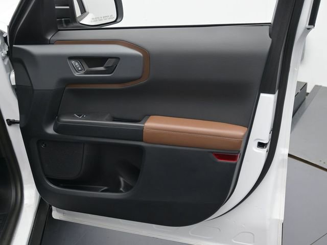 Certified 2023 Ford Bronco Sport Outer Banks w/ Tech Package image 30