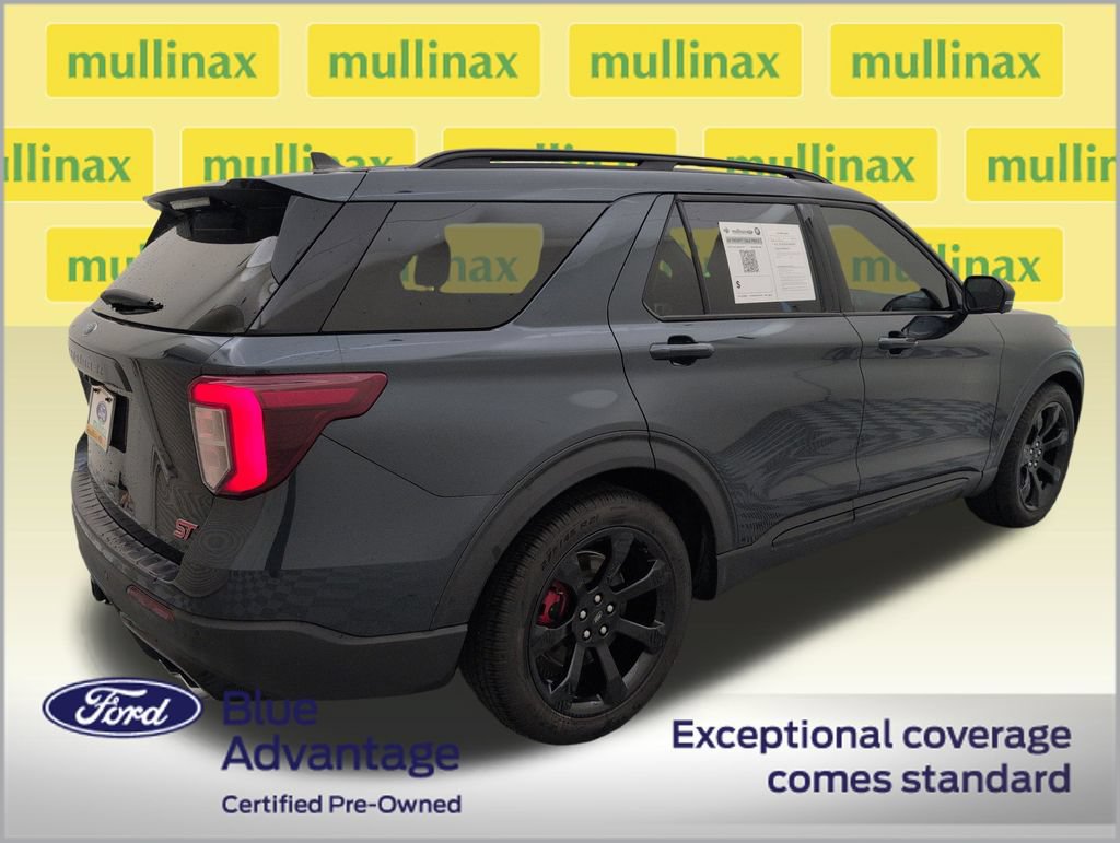 Certified 2023 Ford Explorer ST w/ Equipment Group 401A AWD/4WD image 3