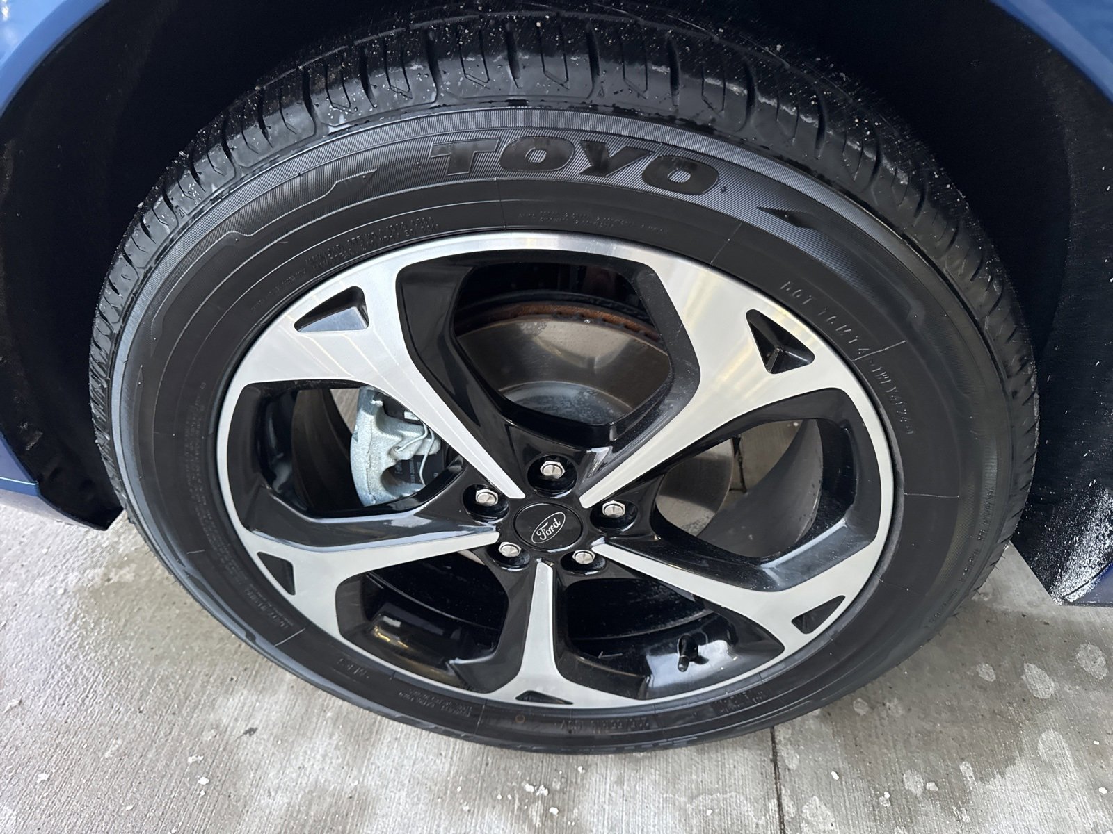 Certified 2023 Ford Escape ST-Line Elite w/ Premium Technology Package image 18