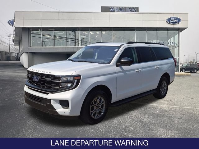 Certified 2025 Ford Expedition Max Active AWD/4WD image 3
