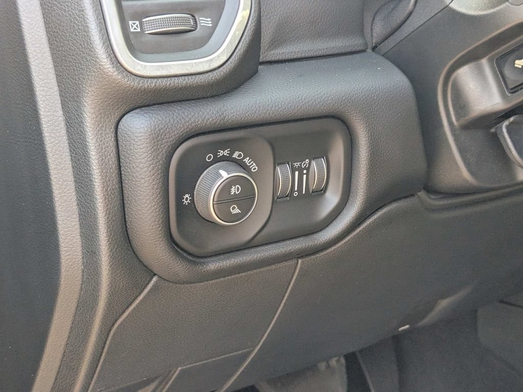Used 2020 RAM 2500 Laramie AWD/4WD image 36