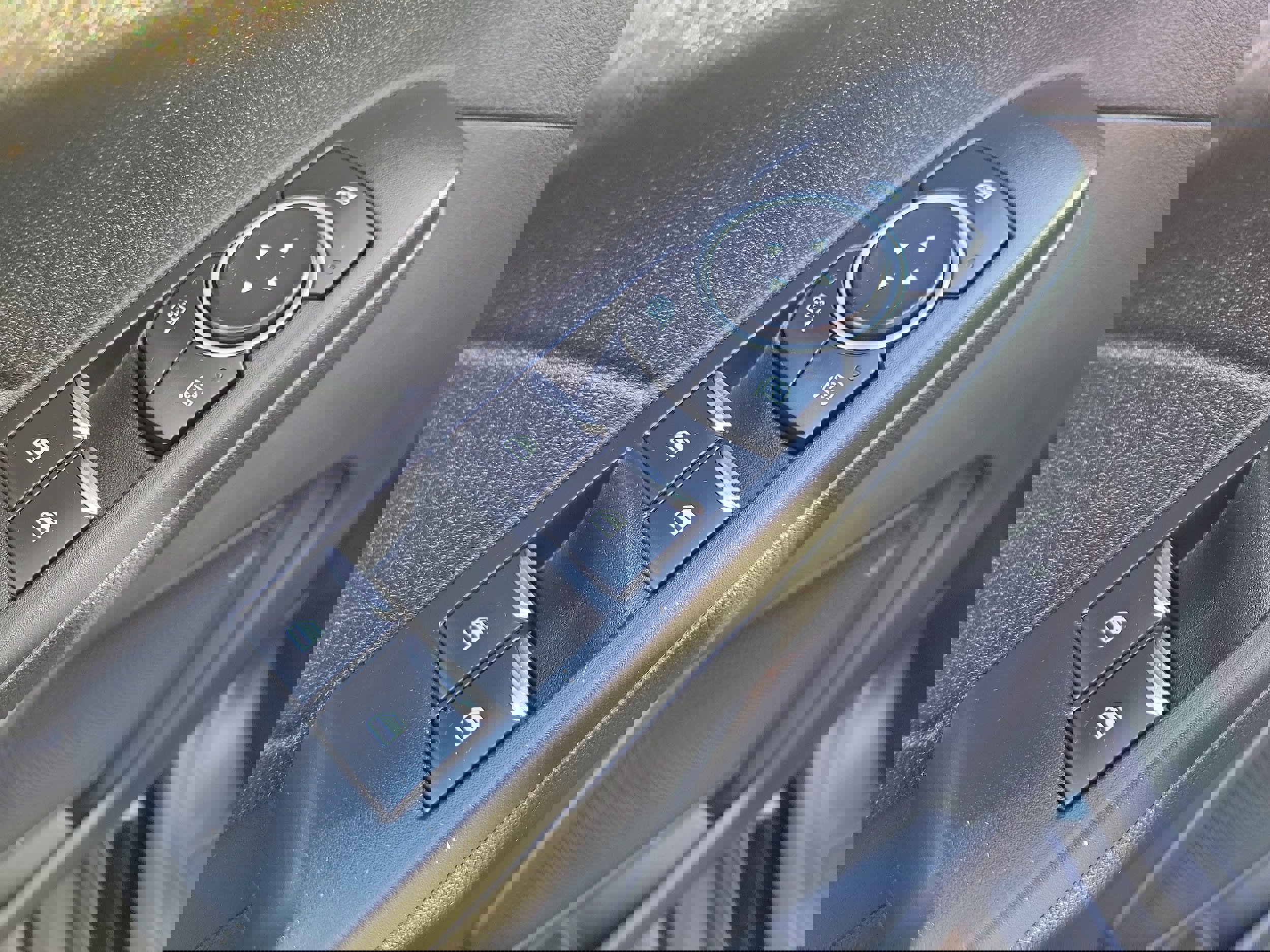 Certified 2022 Ford Escape SE w/ Convenience Package image 17