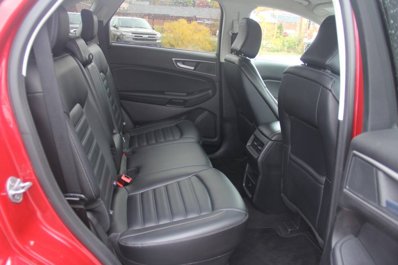 Certified 2024 Ford Edge SEL AWD/4WD image 13