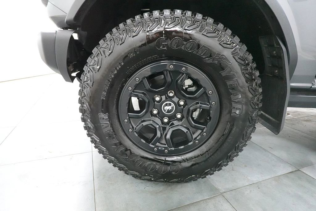 Certified 2023 Ford Bronco Wildtrak AWD/4WD image 35