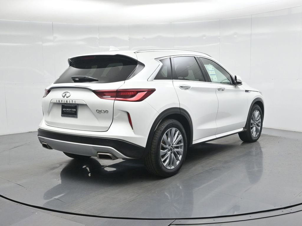 Used 2024 INFINITI QX50 Luxe image 14