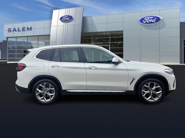 Used 2024 BMW X3 xDrive30i w/ Premium Package AWD/4WD image 2