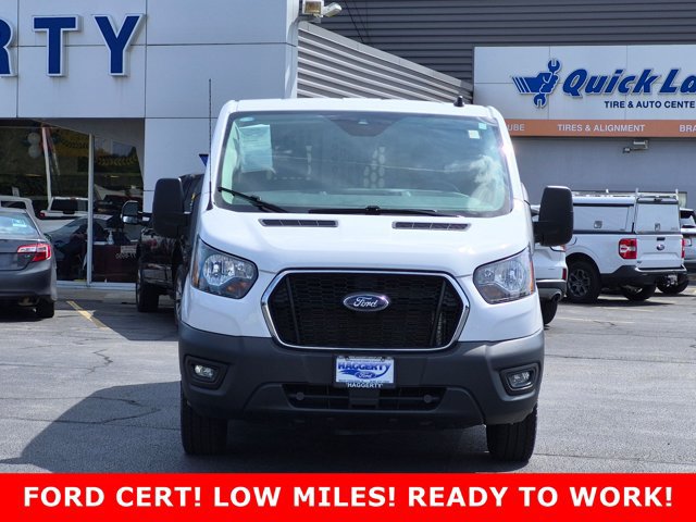 Certified 2025 Ford Transit 250 Low Roof w/ Exterior Upgrade Package RWD image 2
