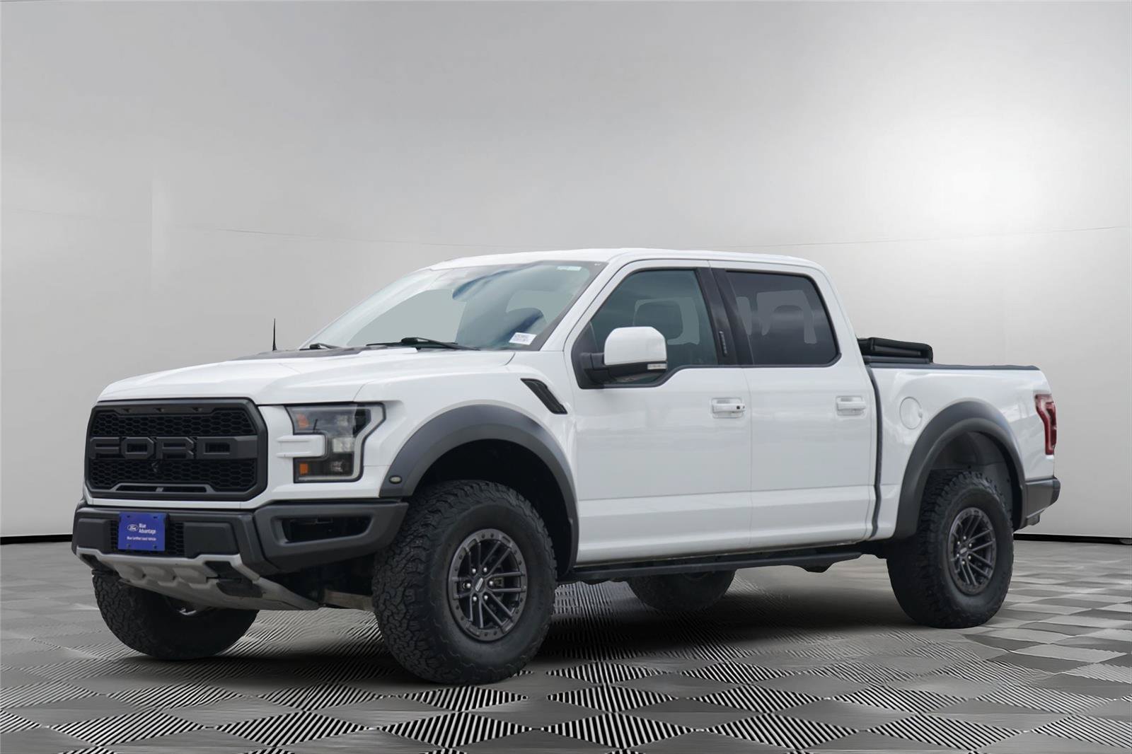 Certified 2020 Ford F150 Raptor w/ Equipment Group 802A Luxury AWD/4WD image 8