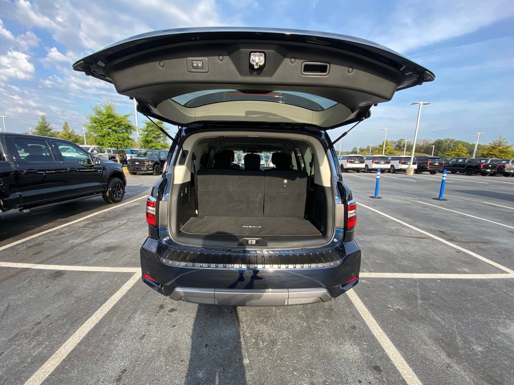 Used 2022 Nissan Armada SL RWD image 28