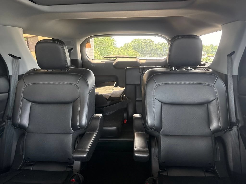 Certified 2024 Ford Explorer Limited w/ Limited Technology Package AWD/4WD image 27