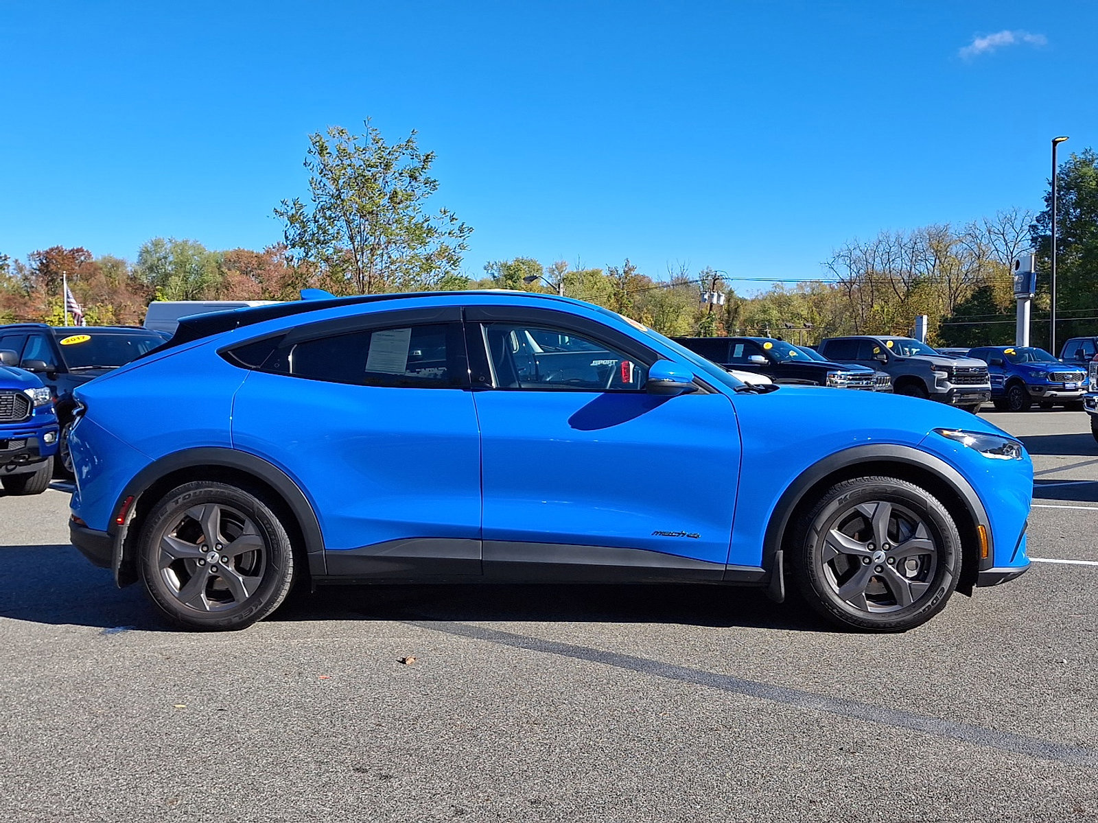 Certified 2022 Ford Mustang Mach-E Select image 9