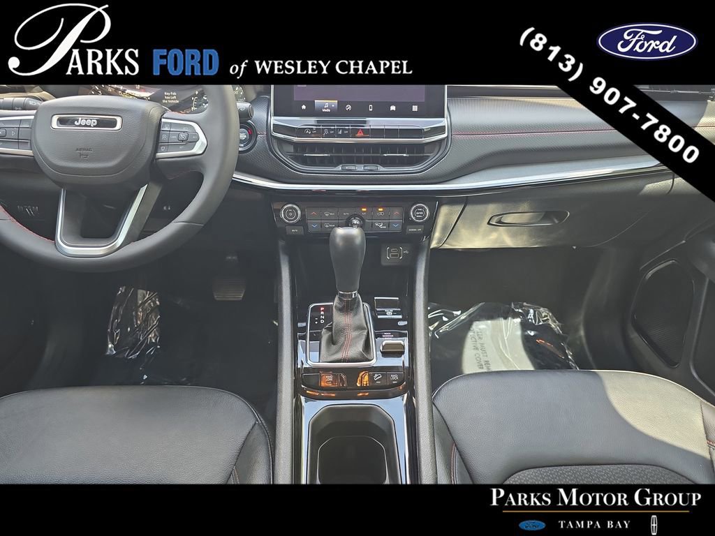 Used 2022 Jeep Compass Trailhawk image 12