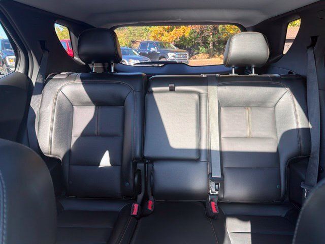 Used 2024 Chevrolet Equinox Premier AWD/4WD image 34