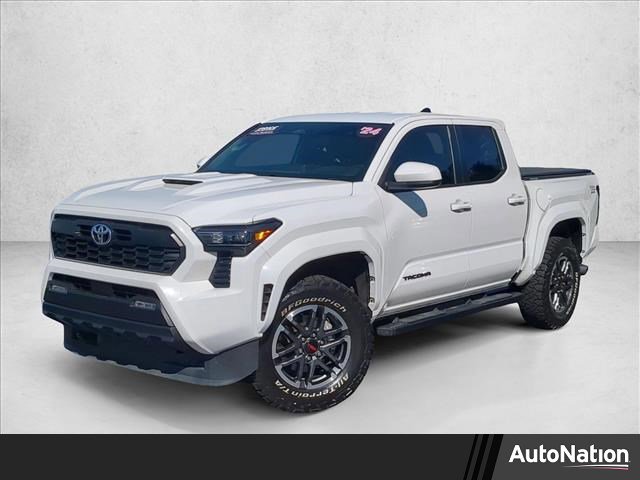 Used 2024 Toyota Tacoma TRD Sport image 1