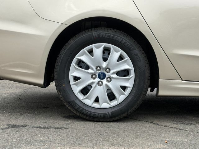 Certified 2019 Ford Fusion S FWD image 33