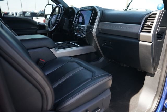 Certified 2022 Ford F350 Platinum w/ Tremor Off-Road Package AWD/4WD image 18