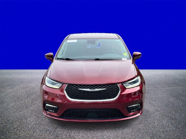 Used 2022 Chrysler Pacifica Touring-L FWD image 8