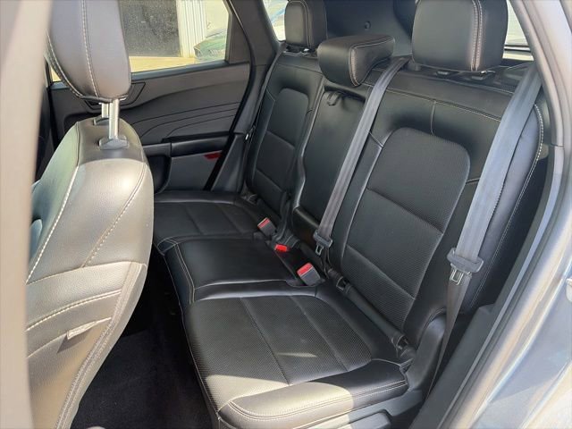 Certified 2022 Ford Escape SEL AWD/4WD image 12